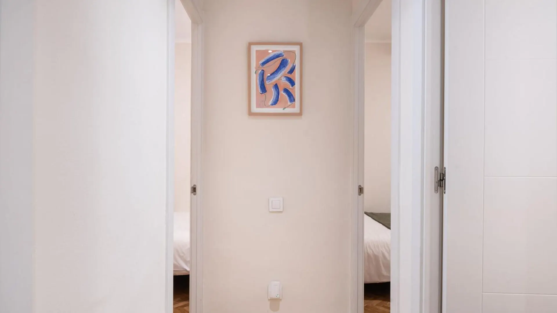 Warmth And Comfort In The Sought-After Eixample Barcelona